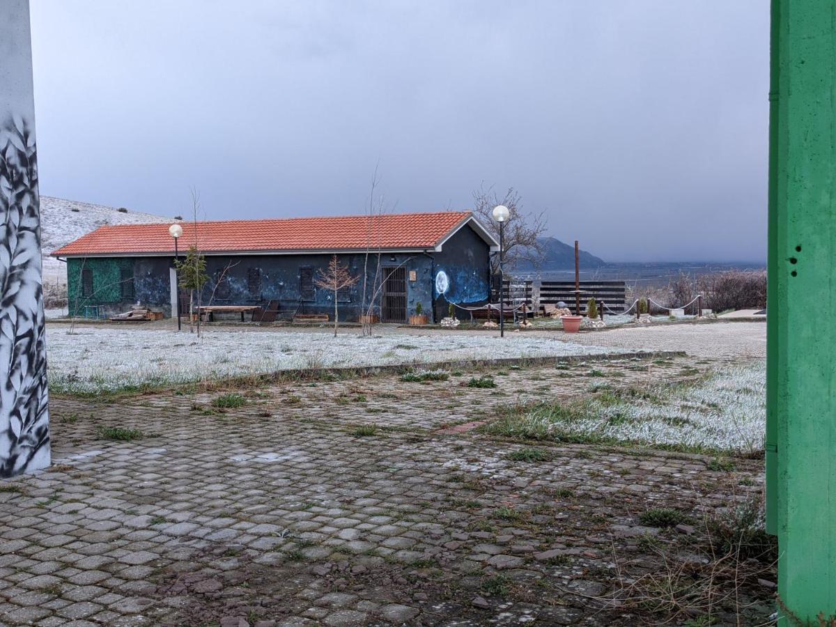 Hostel Rifugio Silone Pescina Zewnętrze zdjęcie